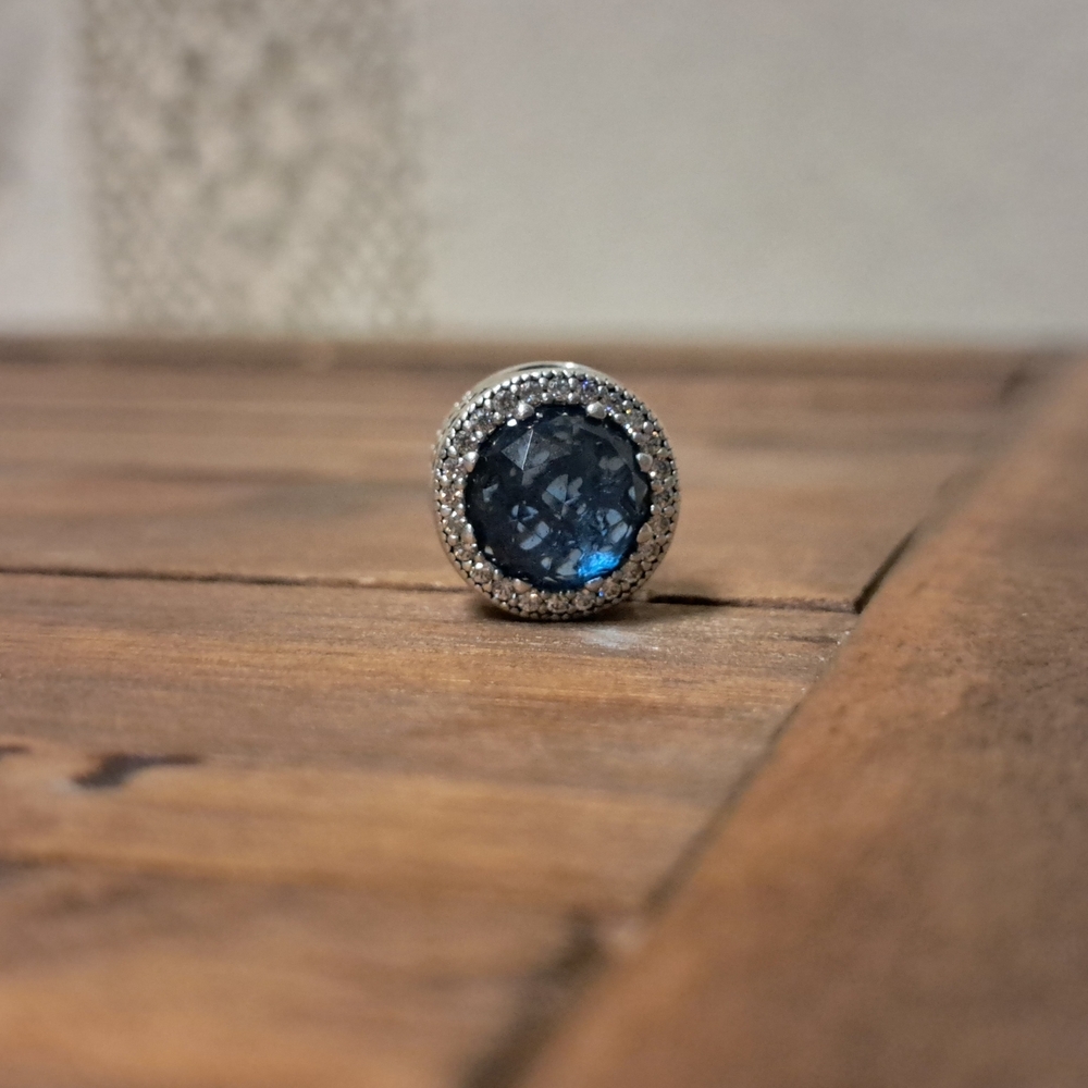 Pandora 925 Sterling Silver And Blue CZ Radiant Hearts Charm